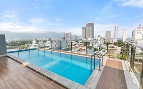 Sea Hotel & Apartment